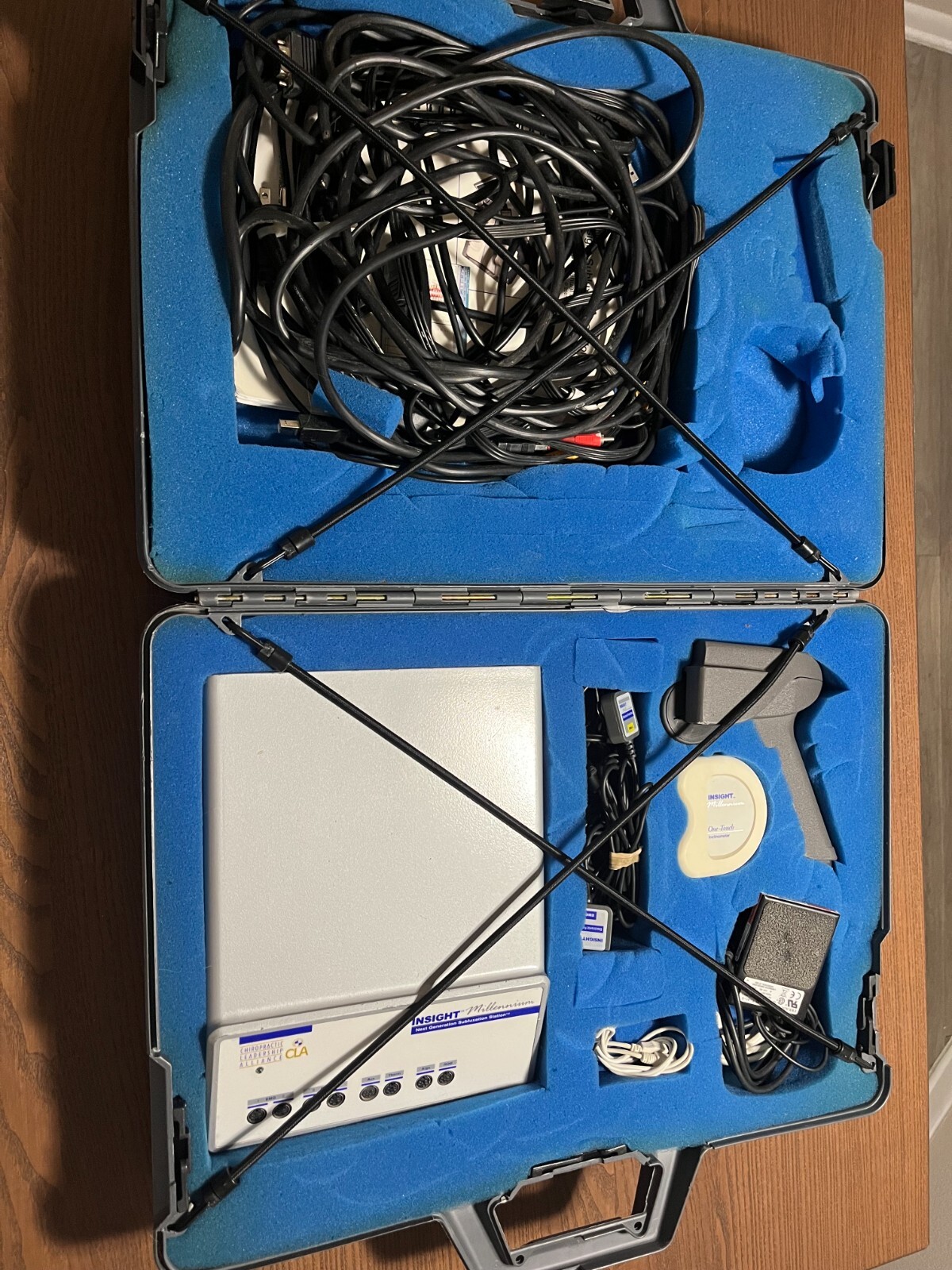 CLA Insight Discovery Subluxation Station 5 Tech System sEMG
