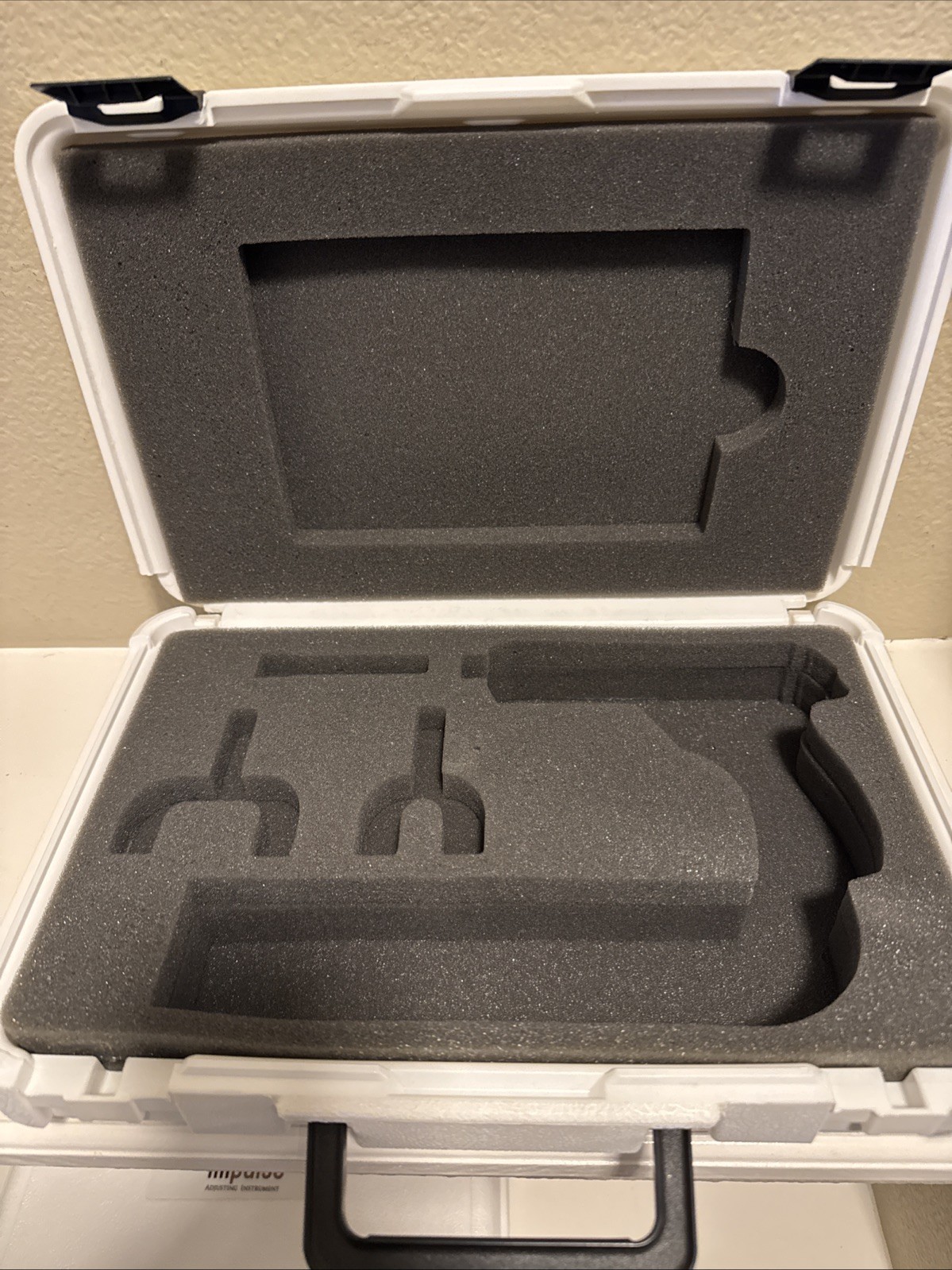 Impulse Chiropractic Adjuster Tool Spine Activator Case for tool and Heads